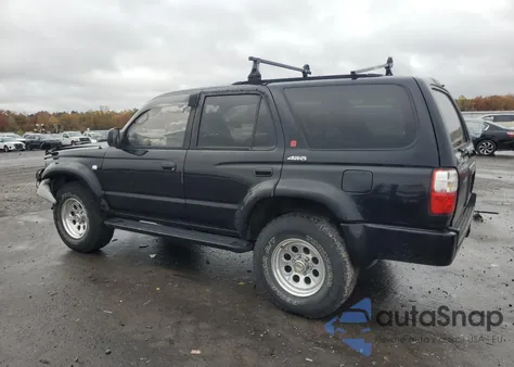 1997 Toyota Hilux Surf z USA, uszkodzony, nr VIN KZN1850042790